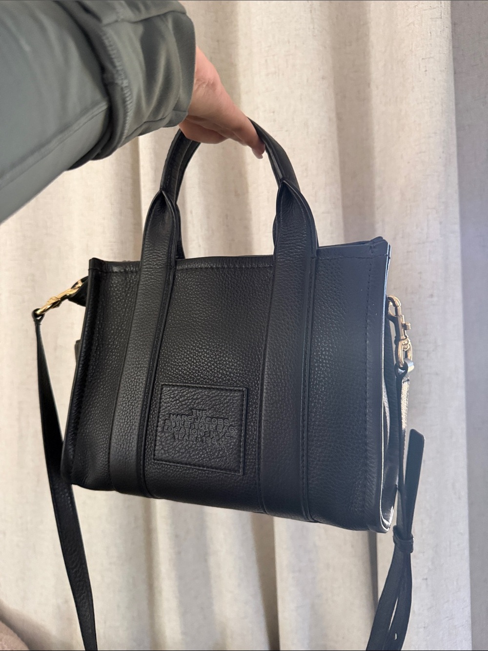 Marc Jacobs Black Leather Mini Tote with Removable Strap - Picture 2 of 4